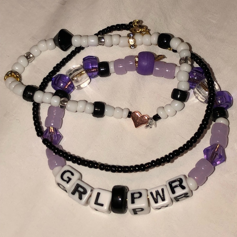 Girl Power beaded bracelet 💜